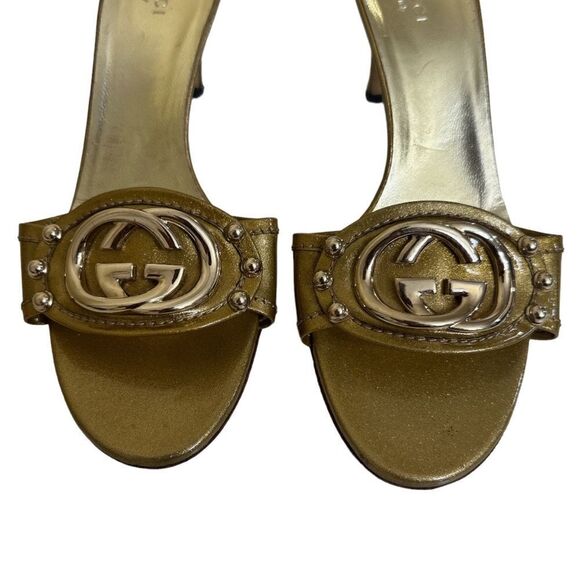 GUCCI Metallic Interlocking G Logo Slides - Picture 3 of 10
